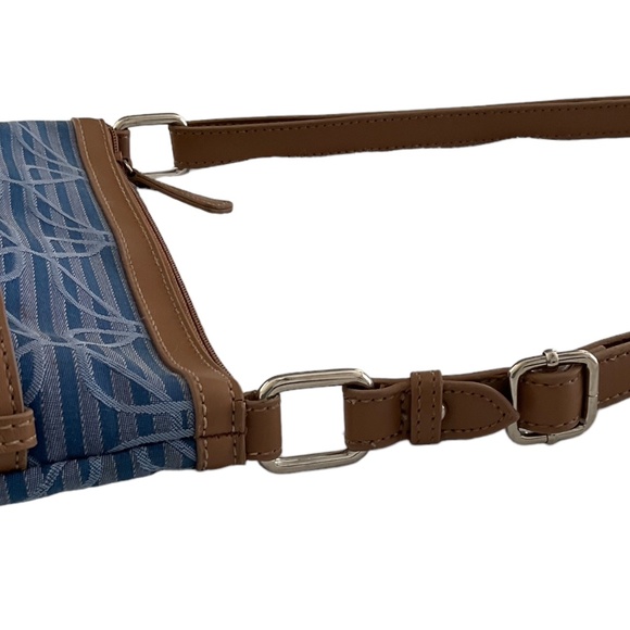 NINE WEST Women’s Crossbody Adjustable Canvas & Leather NWOT - Picture 3 of 3